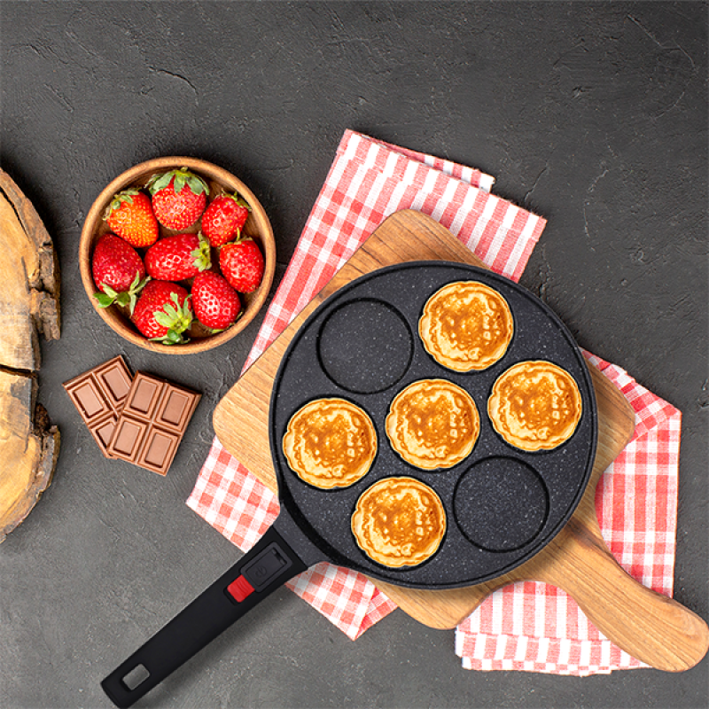 Mini 7 Mould Pancake Pan Smart Handle